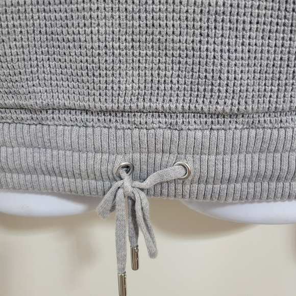 Michael Kors Women’s Knit Pullover Sweater Gray Size Small - Picture 4 of 6